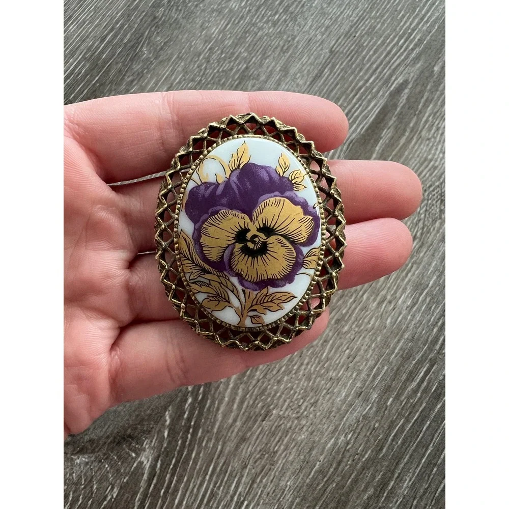 Unbranded Brooch and Pendant Women OS Purple Gold Pansy Floral Filigree Vintage